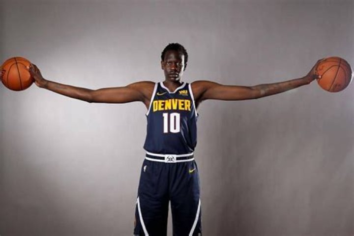 Bol Bol Parents: Meet Manute Bol And Ajok Kuag