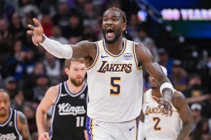 Deandre Ayton Injury Update: What Happened to Deandre Ayton?