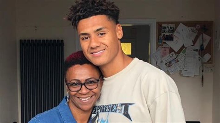 Meet Delsi-May And Steven Watkins