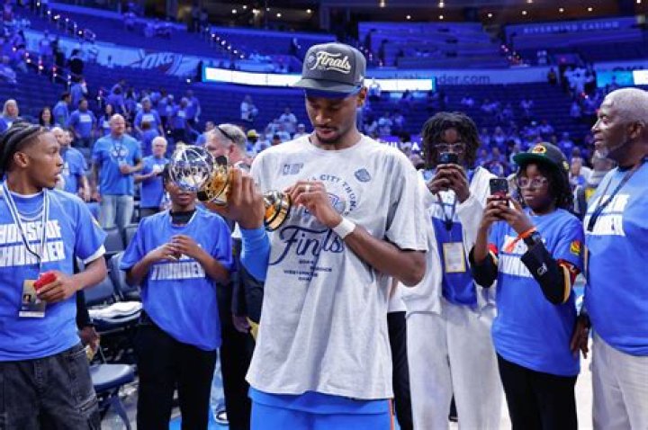 VIDEO: Giannis Antetokounmpo Gifts Teammates ‘Cigar’ Each After Winning The NBA Championship