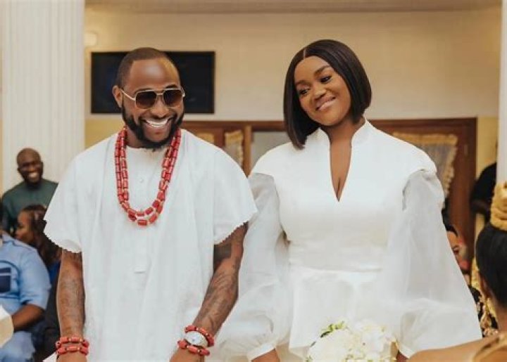 “You Both Look Like Siblings” – Fans React To Davido And Eniola Badmus’ New Photo