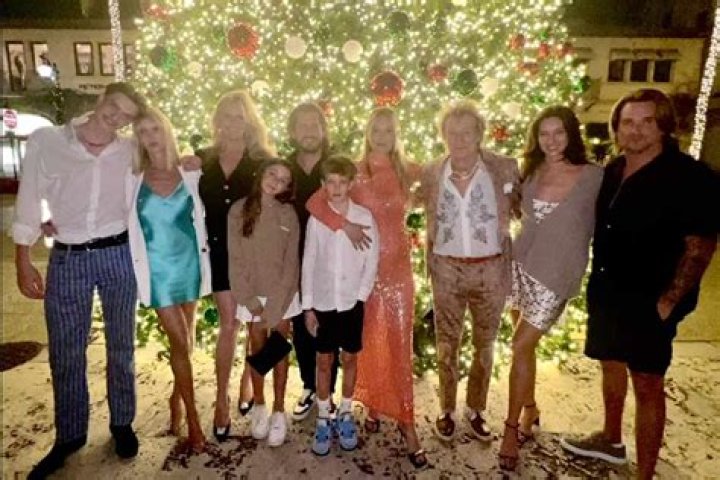 Zack Snyder Children: Meet His 8 Children